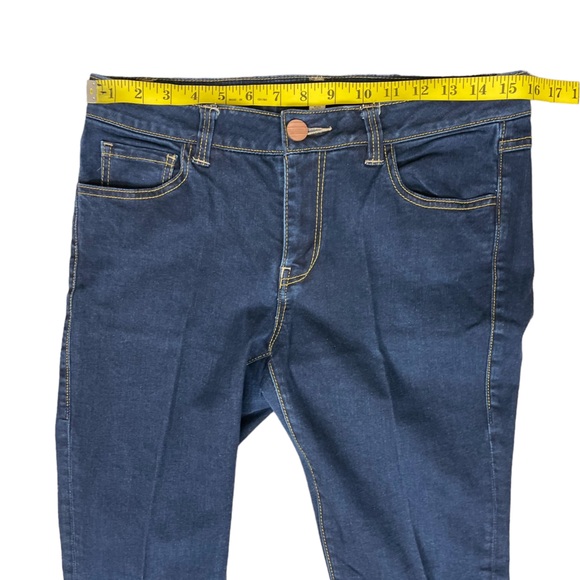 EUC CAbi “Bree” Dark Wash Skinny Jeans (B1) - Picture 5 of 12